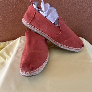 Tom's Suede women's flats - 7.5W